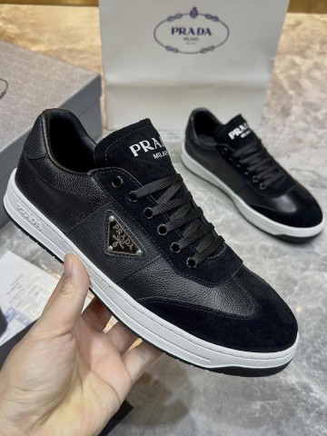 Prada кроссовки #860350WV