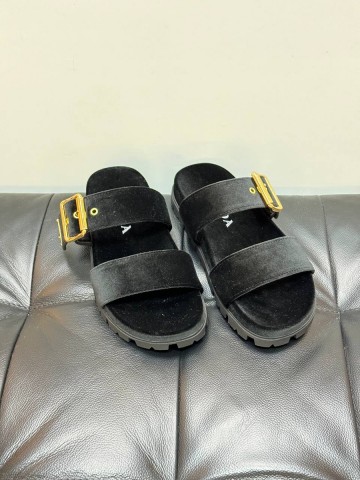 Prada шлепанцы #493145QM