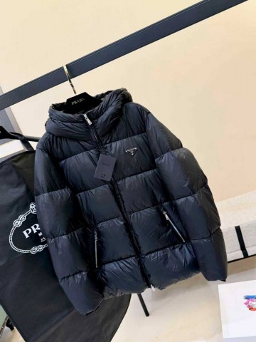 Prada пуховик #495112AB