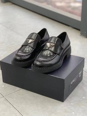 Prada лоферы #433672LP