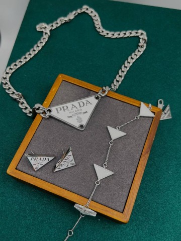 Prada браслет #629479GV