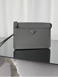 Prada клатч