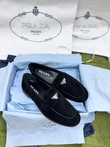Prada лоферы #649138CY