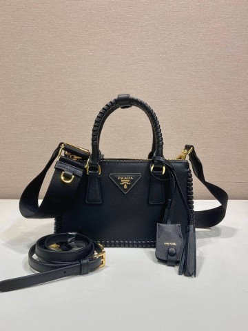 Prada сумка #660196ZF