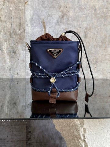 Prada сумка #701713EE