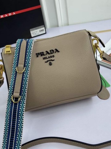 Prada сумка #706028YR