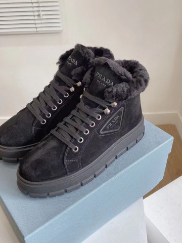 Prada кроссовки #752035FE