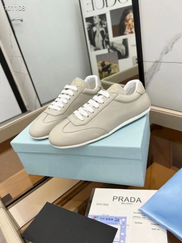 Prada кроссовки #885387XS