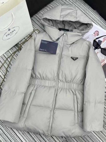 Prada Re-Nylon down пуховик (S) #834645KH