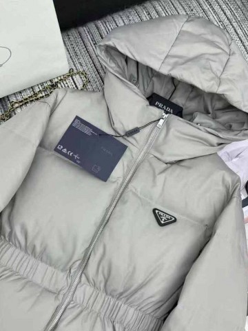 Prada Re-Nylon down пуховик (S) #834645KH