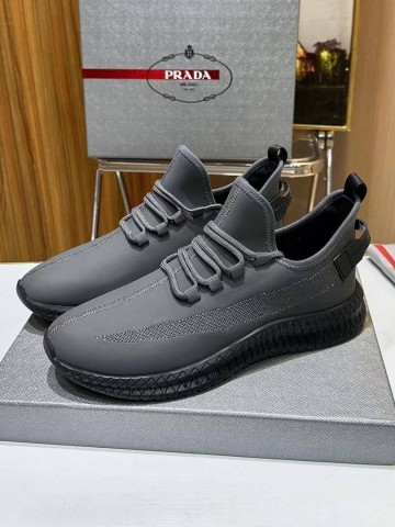 Prada кроссовки #835339YL