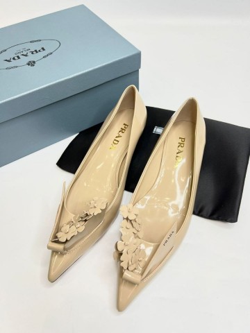 Prada Floral Appliqués туфли #206000XD