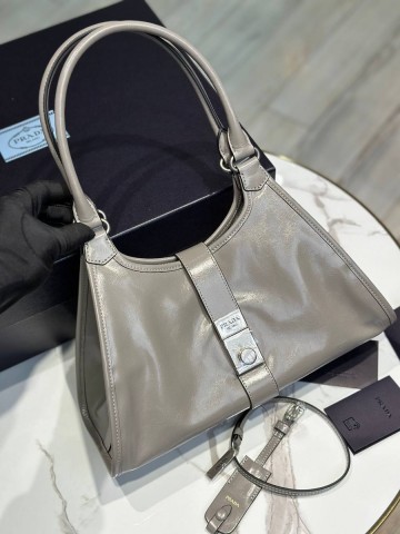 Prada Tote сумка #869342TU