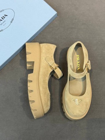 Prada лоферы #689427KM
