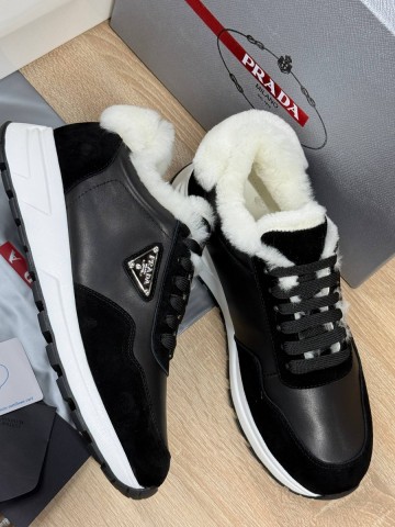 Prada кроссовки #550732WL