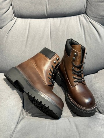 Prada ботинки #934731CF