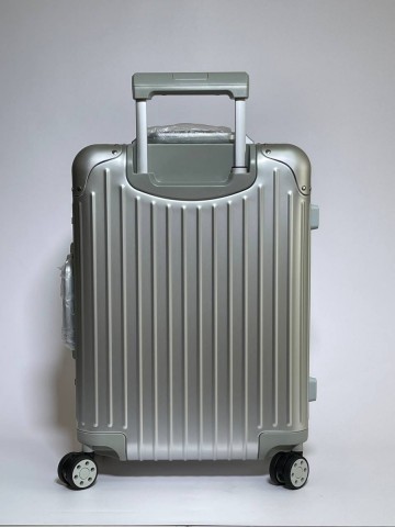 Rimowa чемодан #587095ZG
