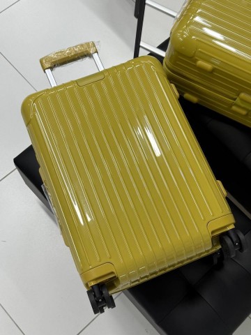 Rimowa чемодан #799878RD