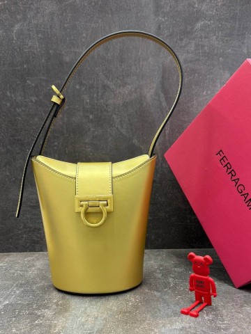 Salvatore Ferragamo сумка #238448MU