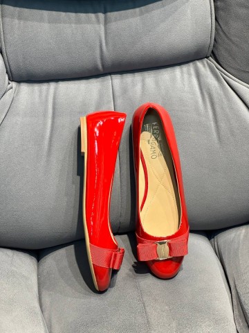Salvatore Ferragamo Varina ballet flat балетки #841497WK