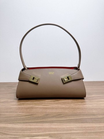 Salvatore Ferragamo сумка #301215KJ