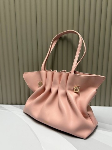 Salvatore Ferragamo сумка #493481LE