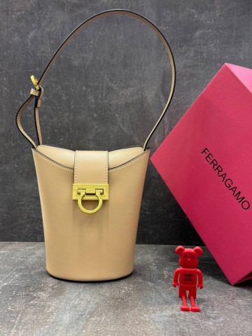 Salvatore Ferragamo сумка #526327WS