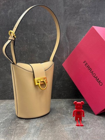 Salvatore Ferragamo сумка #526327WS