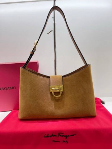 Salvatore Ferragamo сумка #640695VH