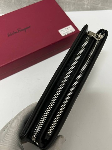 Salvatore Ferragamo кошелек #667063XO