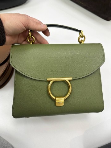 Salvatore Ferragamo сумка #688401VC