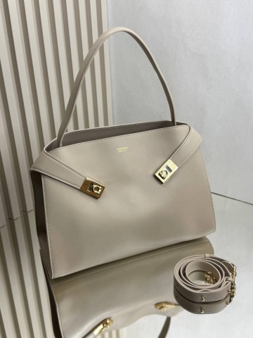 Salvatore Ferragamo сумка #713927YP