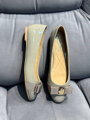 Salvatore Ferragamo Varina ballet flat балетки #807718DO