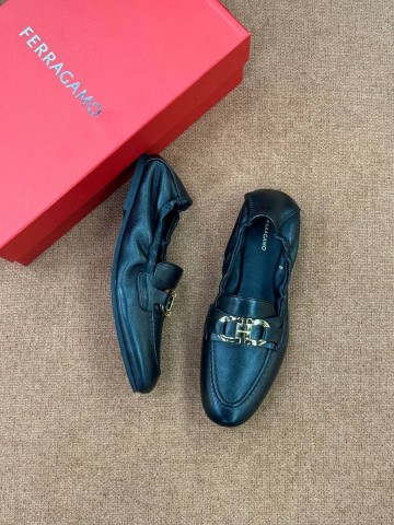 Salvatore Ferragamo лоферы #806302TG
