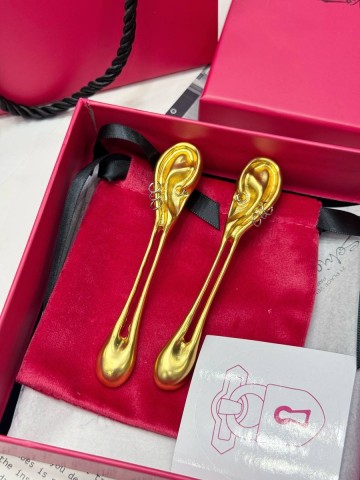 Schiaparelli серьги