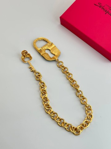 Schiaparelli брошь