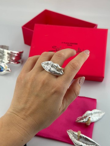 Schiaparelli кольцо