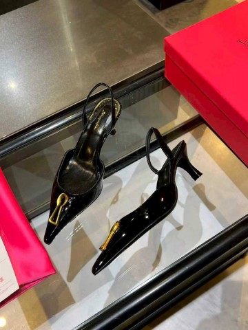 Schiaparelli туфли