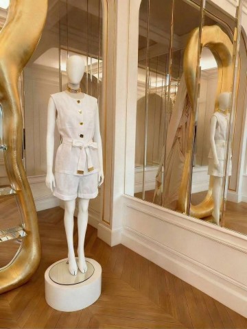 Schiaparelli костюм