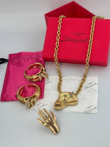 Schiaparelli кулон