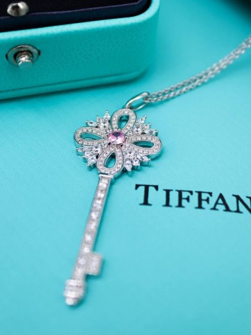 Tiffany & Co. кулон #177779BC