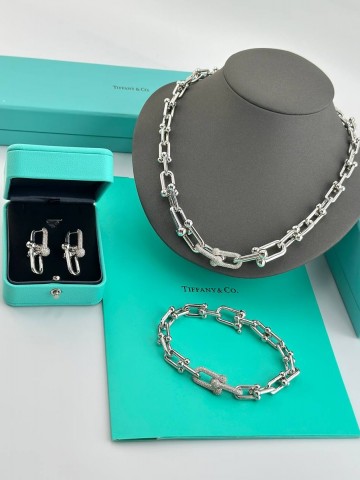 Tiffany & Co HardWear браслет #230425DL
