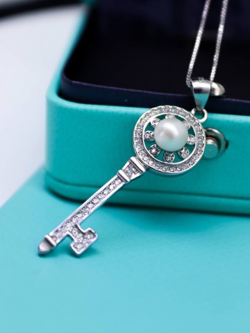 Tiffany & Co. кулон #277859GP