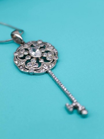 Tiffany & Co. кулон #374752PG