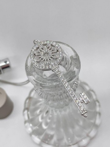 Tiffany & Co. кулон #410919HW