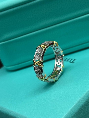 Tiffany & Co. кольцо #487668SJ