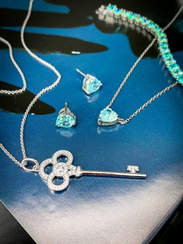 Tiffany & Co. кулон #591330KJ