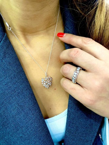 Tiffany & Co. кулон #609240NY