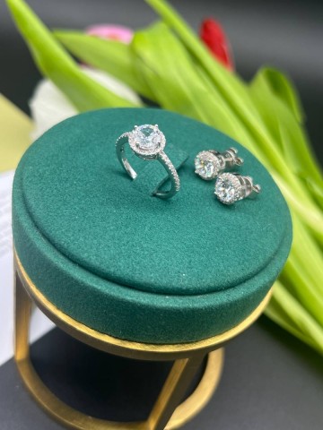 Tiffany & Co. кольцо дорожка #670456MR