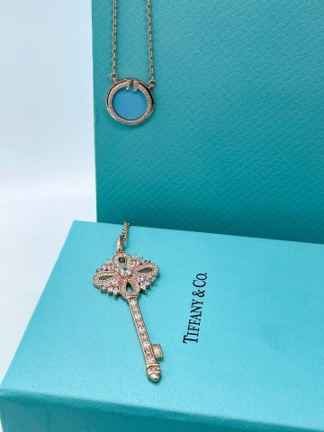 Tiffany & Co. кулон #737484QV